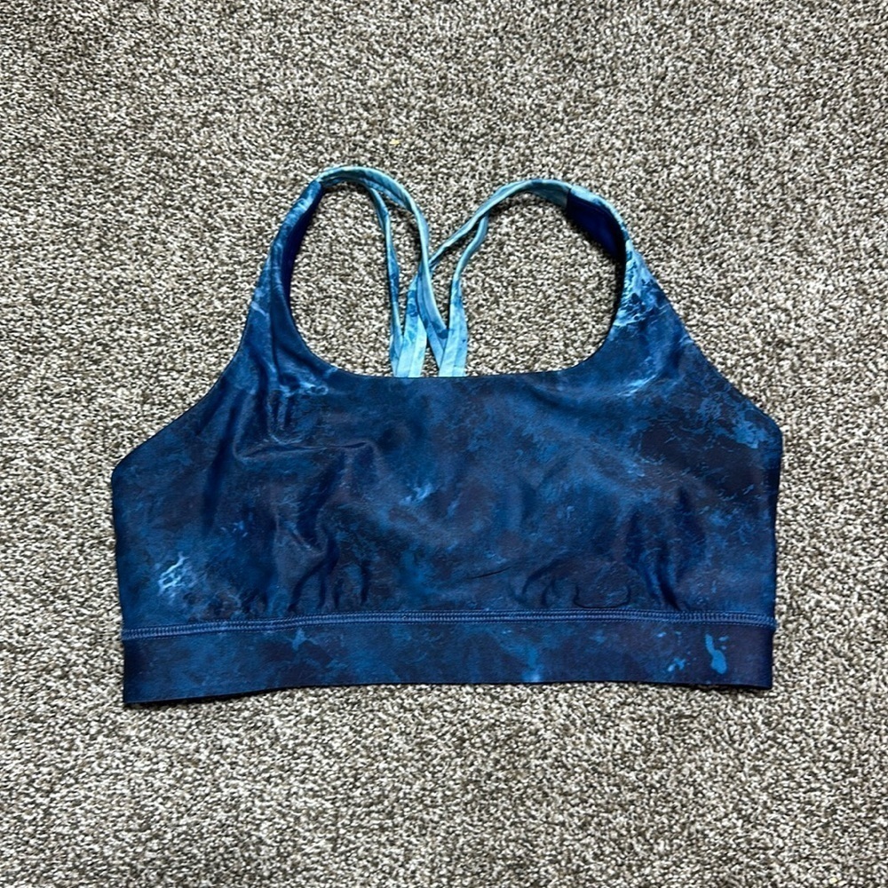 Lululemon Energy Bra H2O swim top no size tag fits like a 6 bikini top bathing